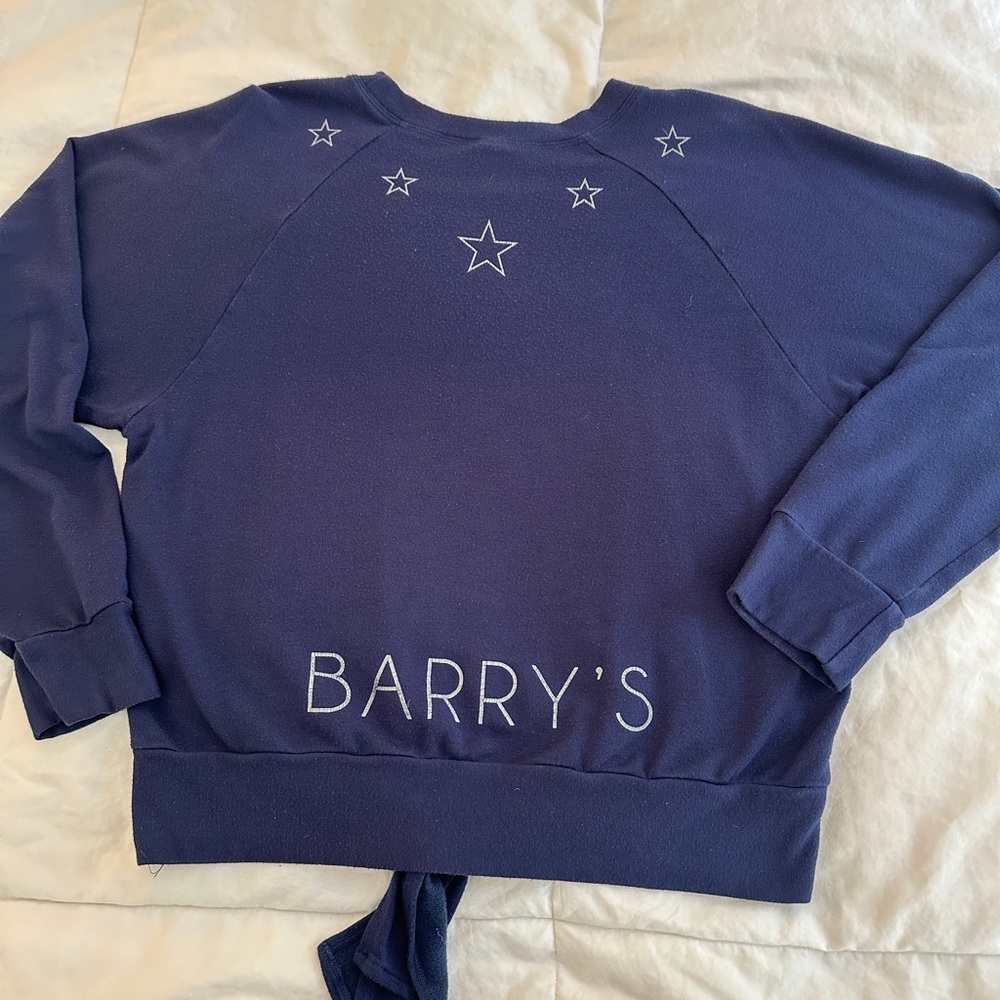 Barry’s Bootcamp Navy Sweatshirt with White Stars ✨💙